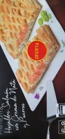 Hojaldre Salmón con Crema de Nata y puerros