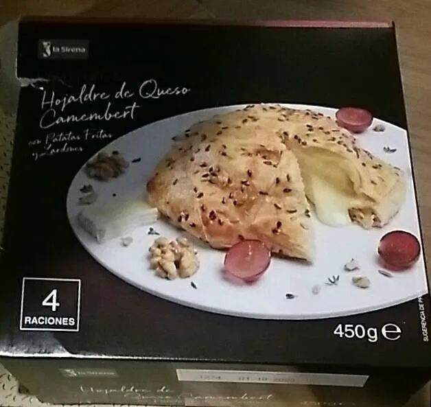 Hojaldre de queso camembert