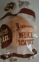 Helado sabor a biscuit con crocante de almendra y oblea