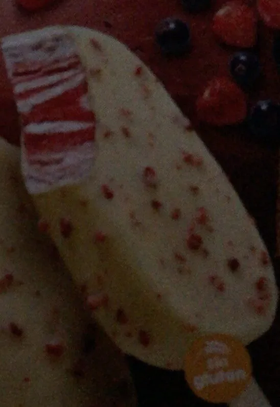Bombon pannacota&frutos rojos