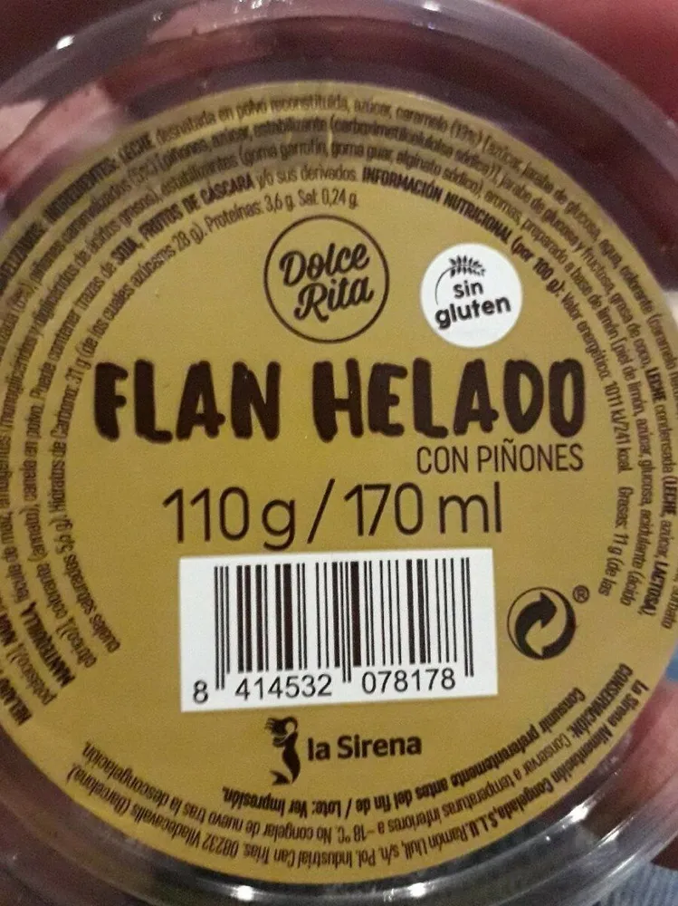 Flan helado con piñones