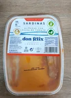 Sardinas aliñadas con salsa de tomate