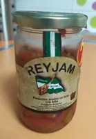 Pimientos asados en tiras con leña