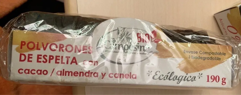 Polvorones de espelta con cacao almendra y canela