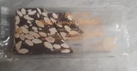 Turrón de chocolate fondant con almendras