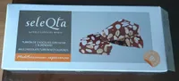 Turrón de chocolate con leche y almendras