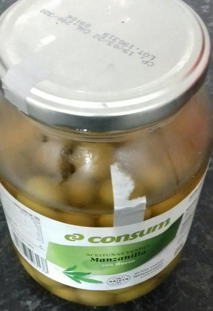 Aceitunas con hueso manzanilla