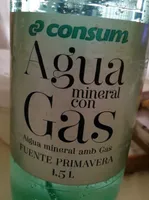 Agua mineral con gas