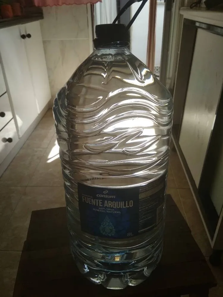 Fuente Arquillo, agua de mineralización débil