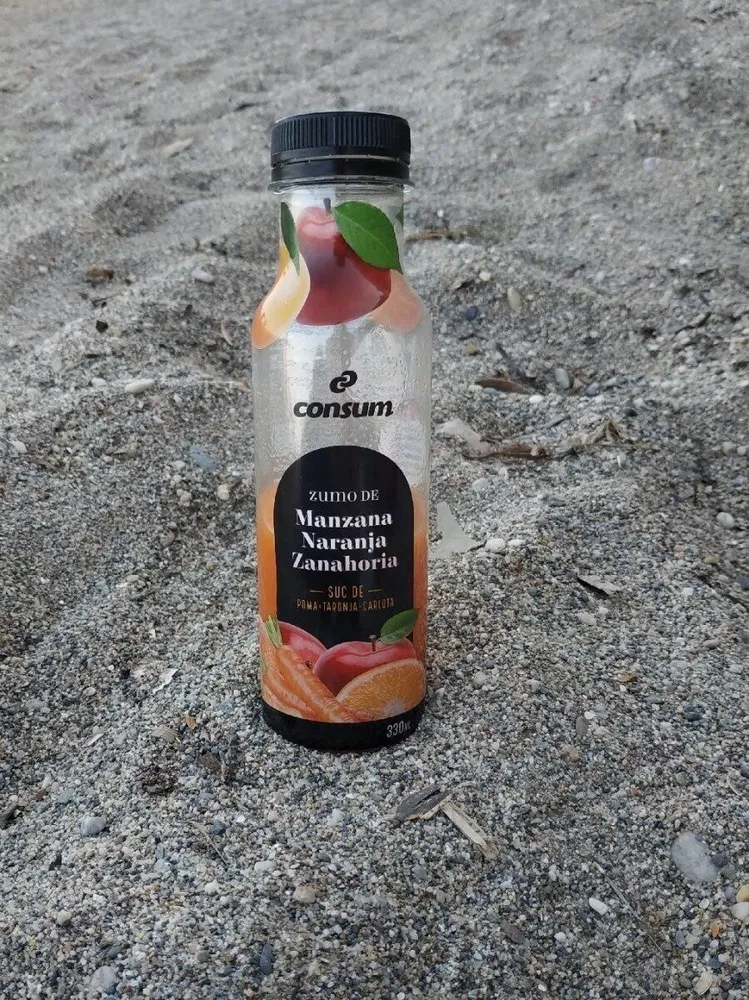 Zumo manzana naranja zanahoria