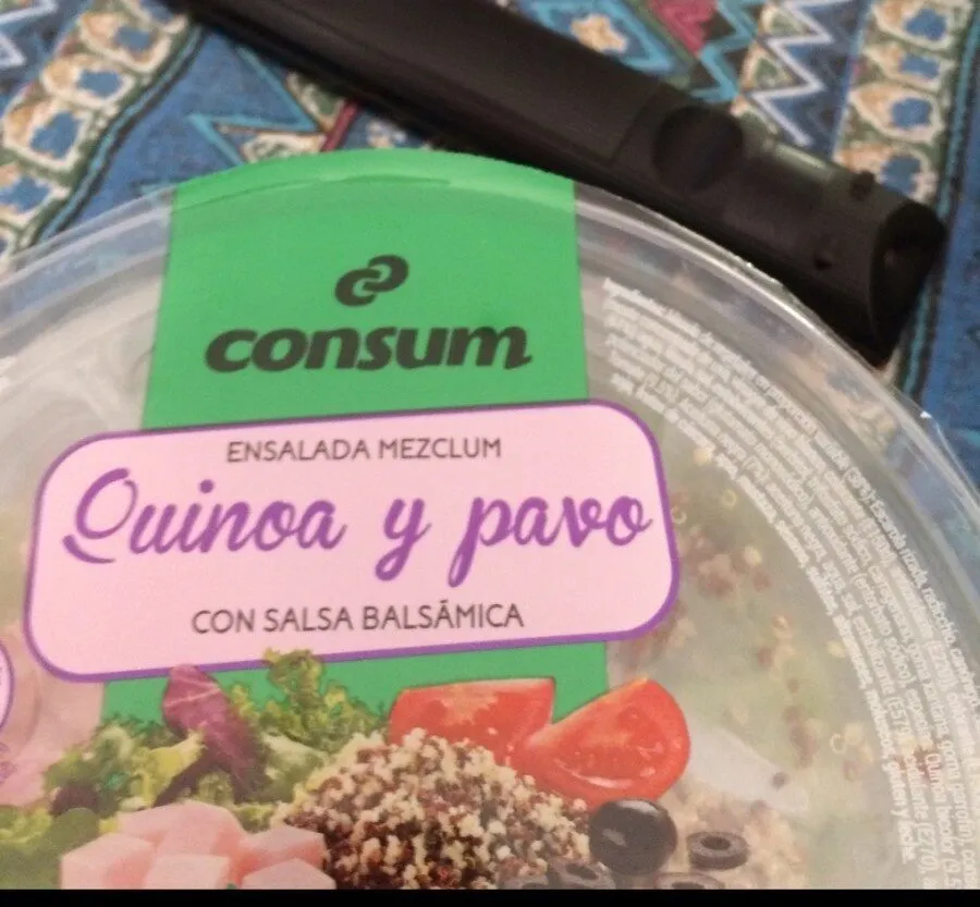 Ensalada de quinoa y pavo