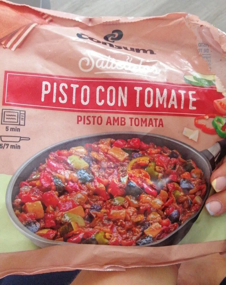 Pisto con tomate