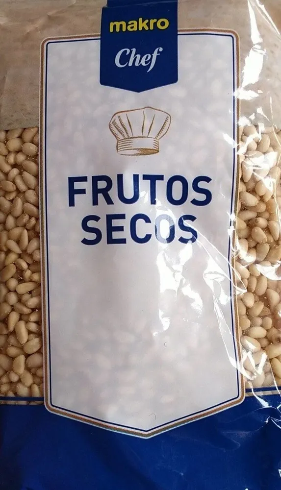 Piñones mondados