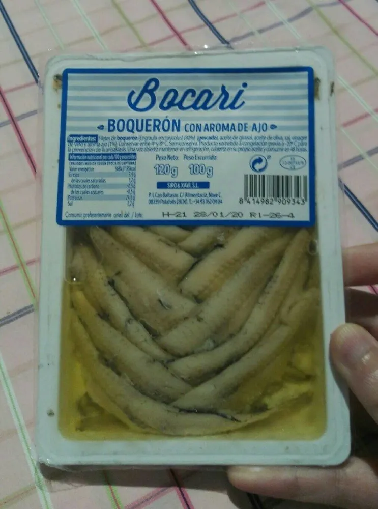 Boquerón con aroma de ajo