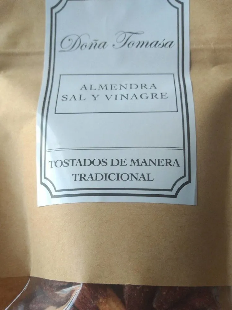 Almendra sal y vinagre . Tostados de manera tradicional.