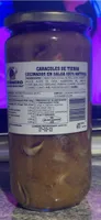 Caracoles de tierra cocinados en salsa