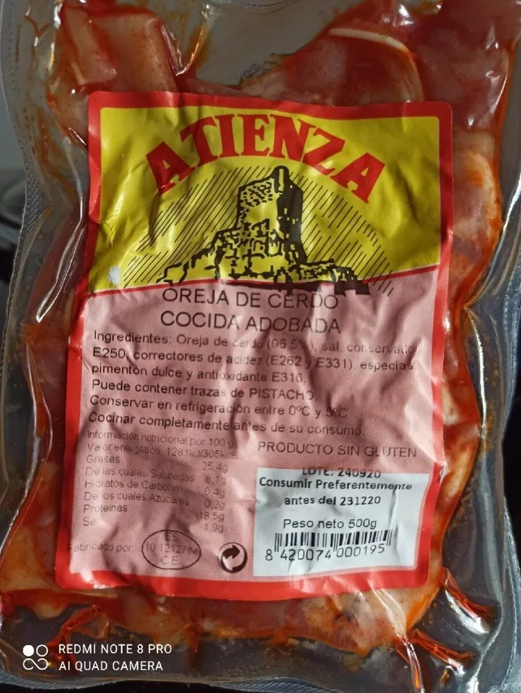 Oreja de cerdo cocida y adobada