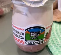 Iogurt desnatat amb maduixa