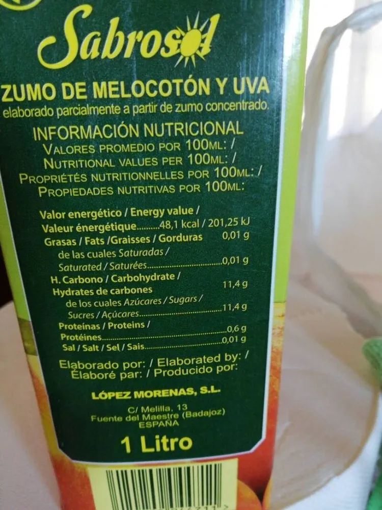 ZUMO DE MELOCOTON Y UVA