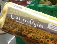 Huevos ecológicos de gallinas en libertad