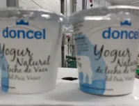 Yogur natural de leche de vaca