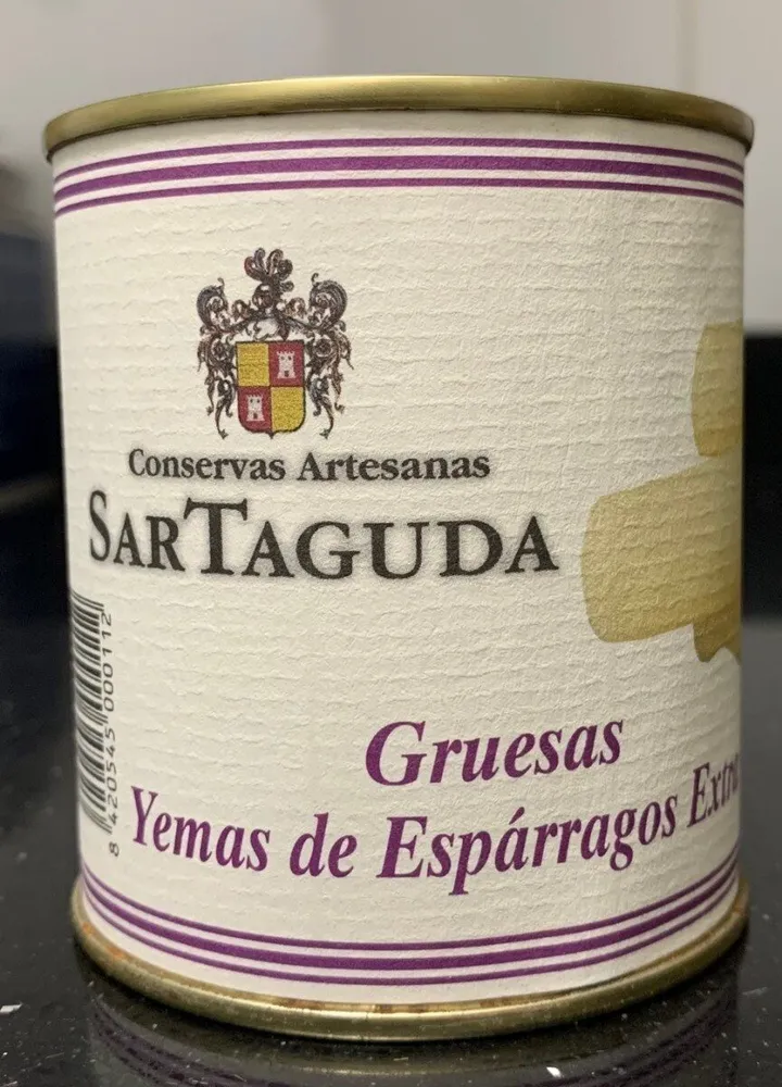 Gruesas yemas de esparragos extra