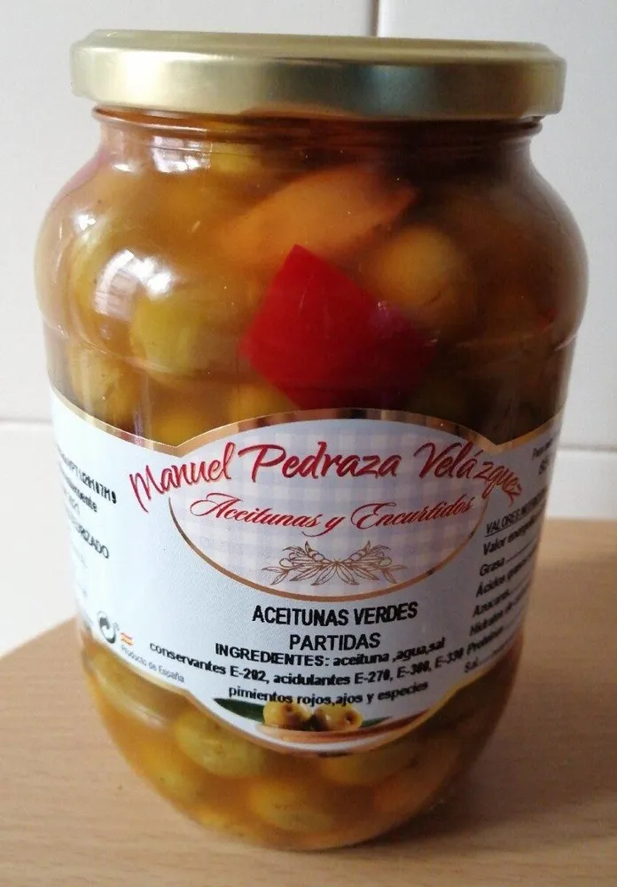 Aceitunas verdes partidas