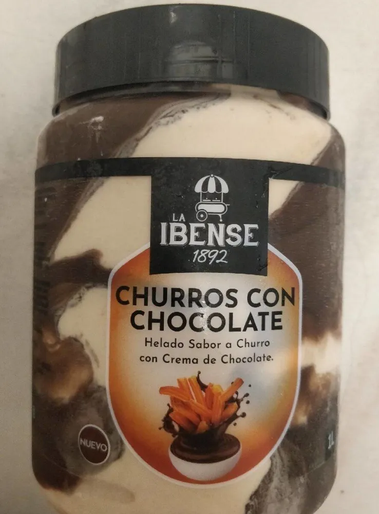 Helado sabor a churros con chocolate