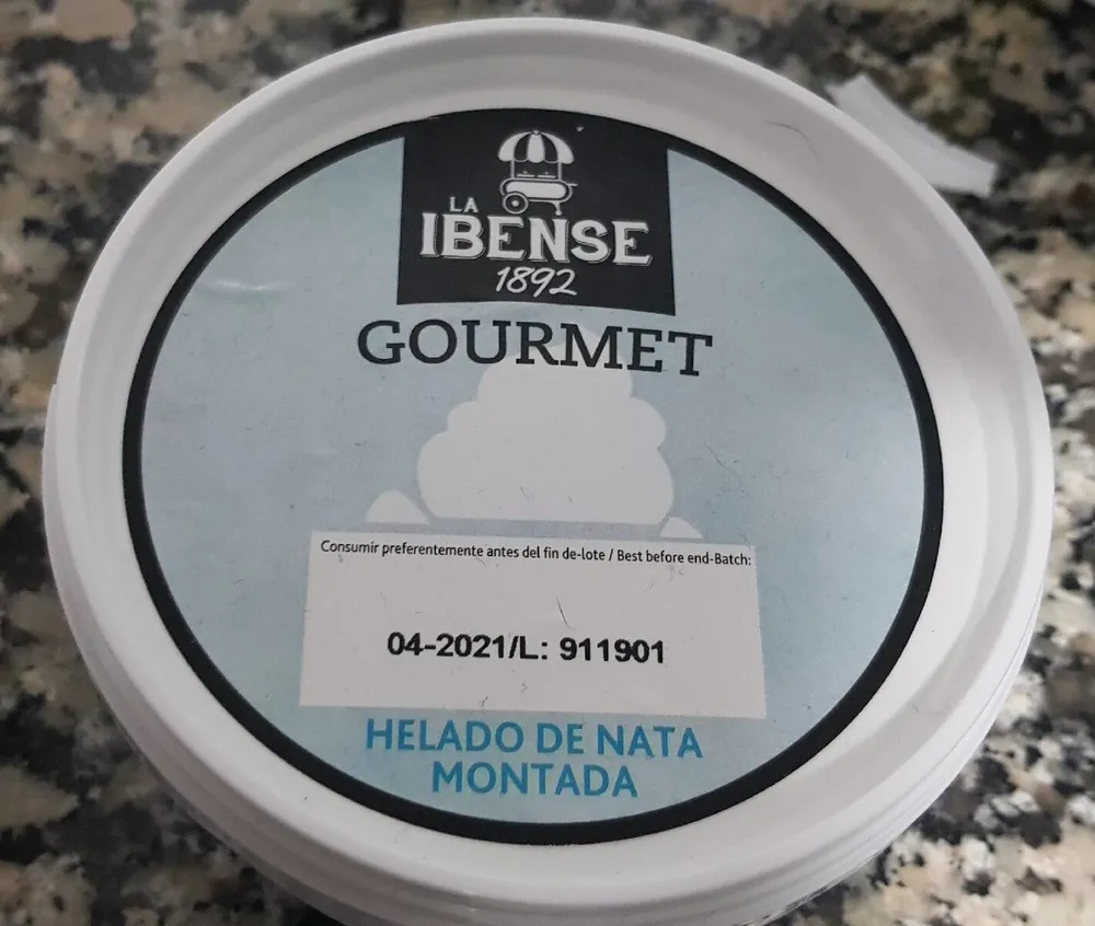 Helado de nata montada
