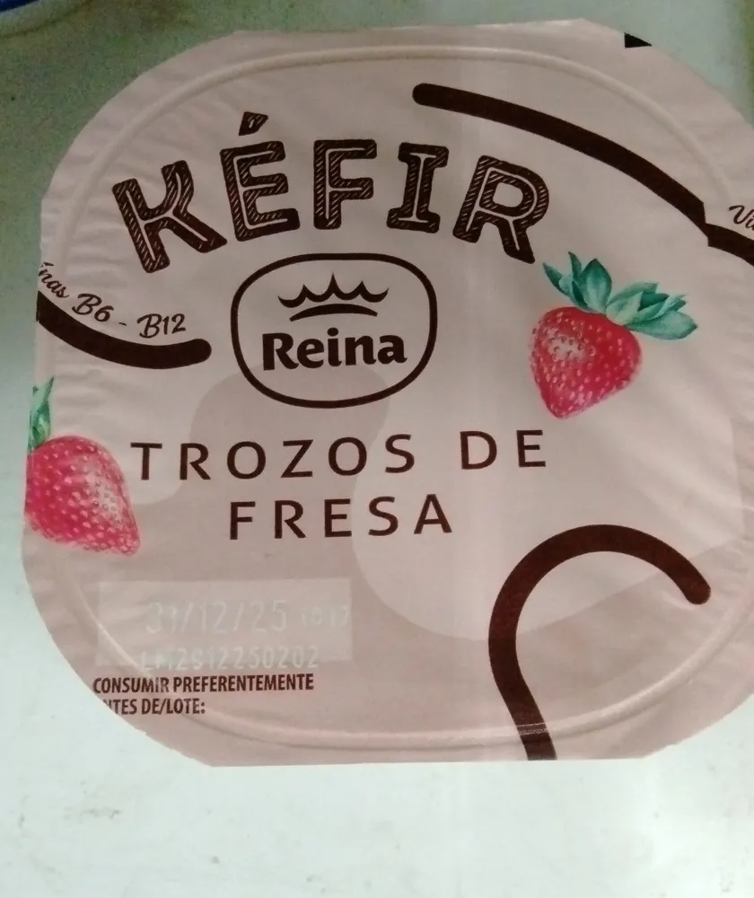 Kéfir trozos de fresa REINA