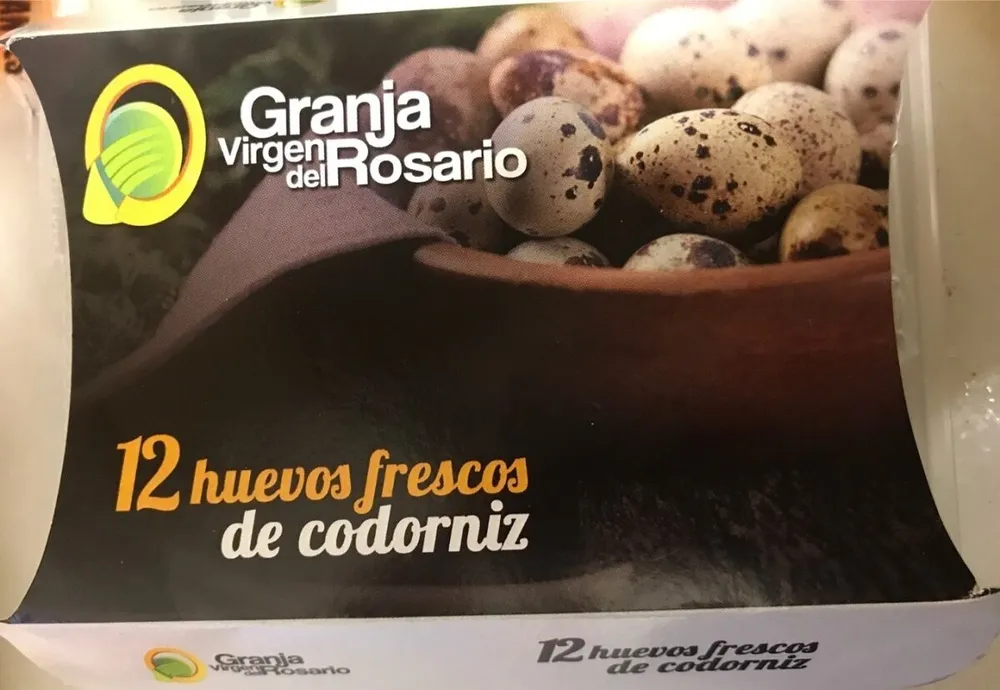 Huevos frescos de codorniz