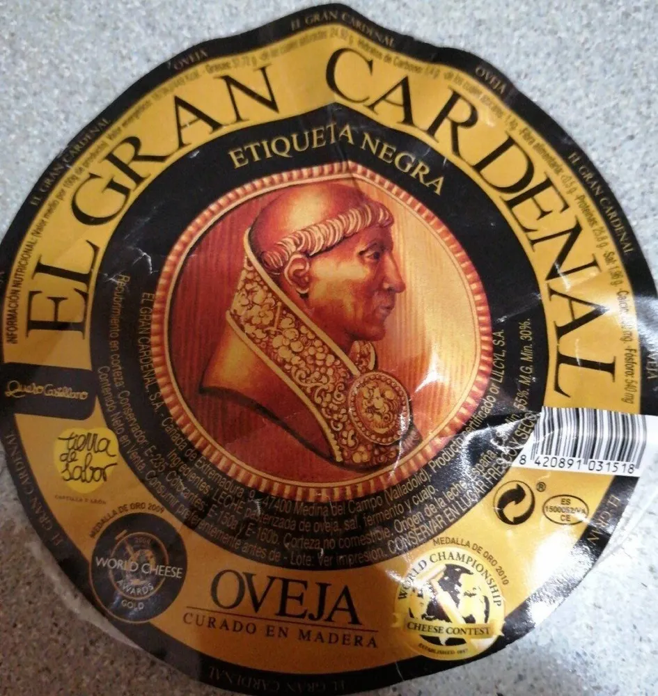 Queso de oveja etiqueta negra