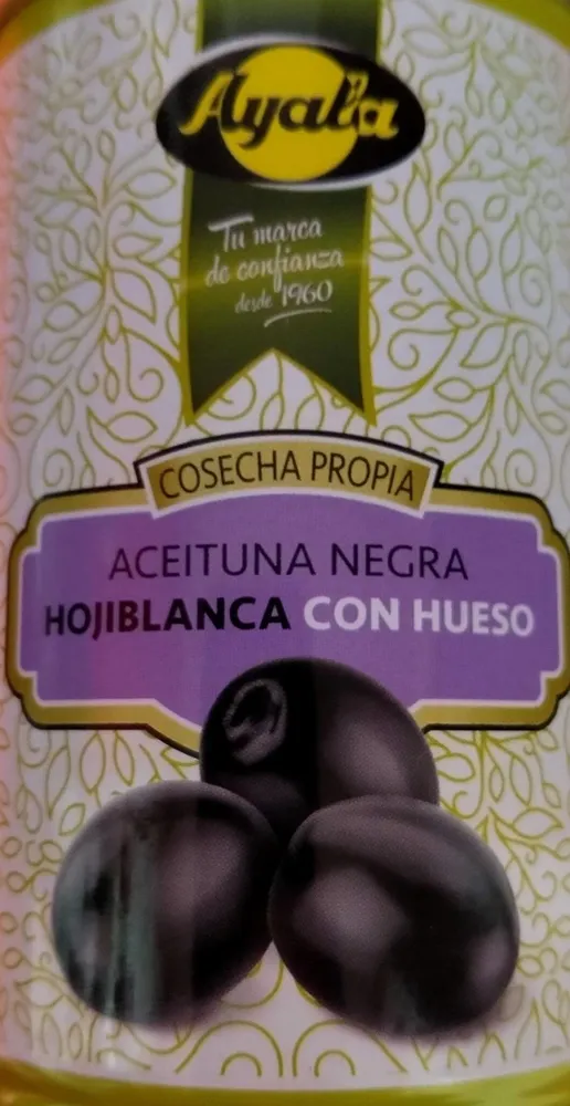 Aceituna negra con hueso