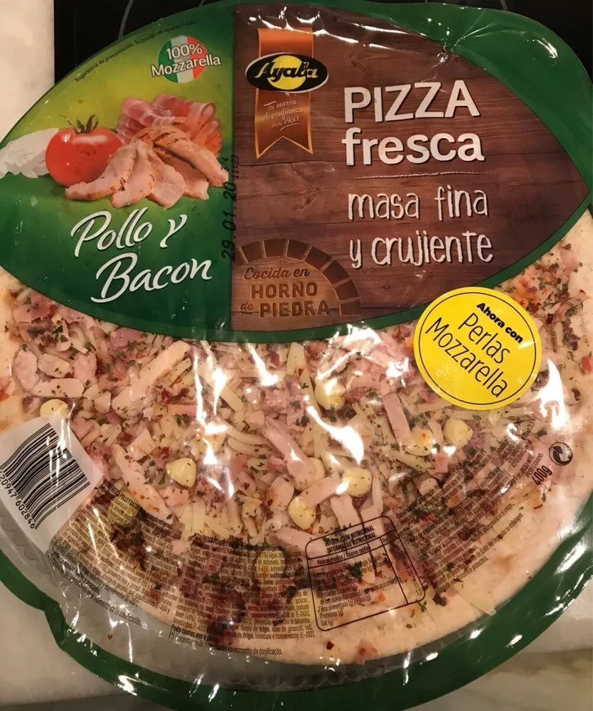 Pizza fresca masa fina y crujiente