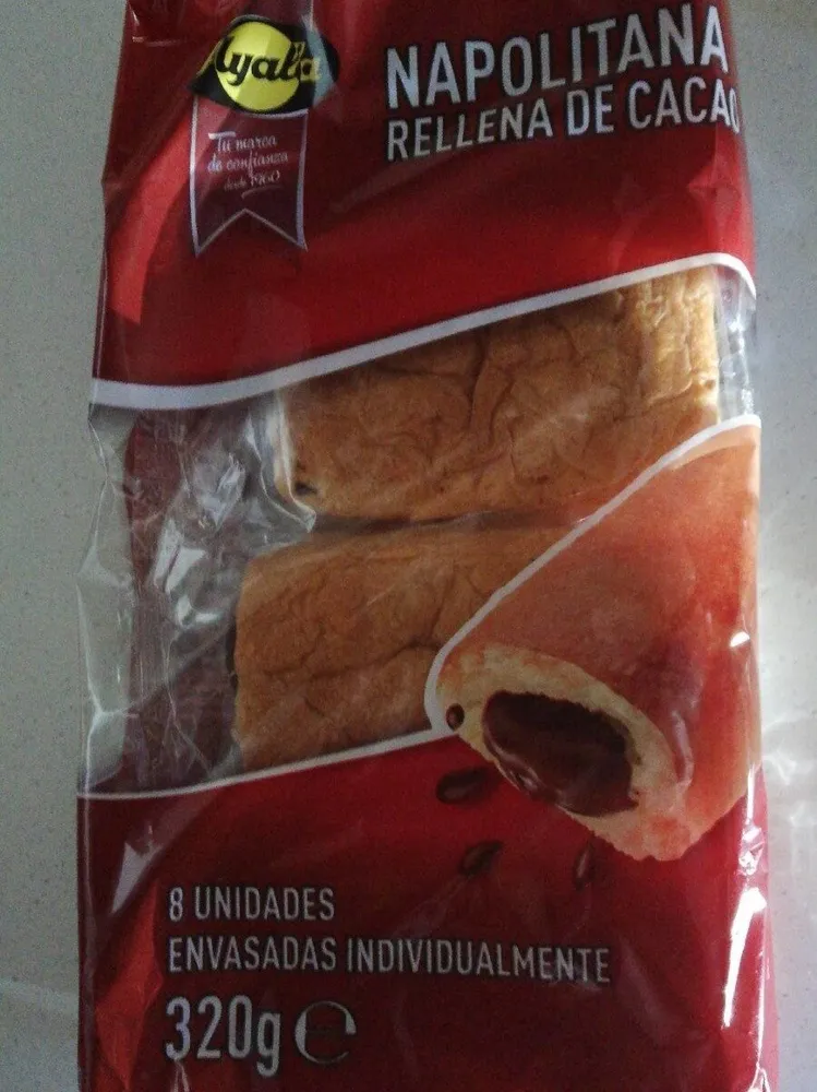 napolitana rellena de cacao