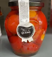 Pepperoncinis rellenos de queso