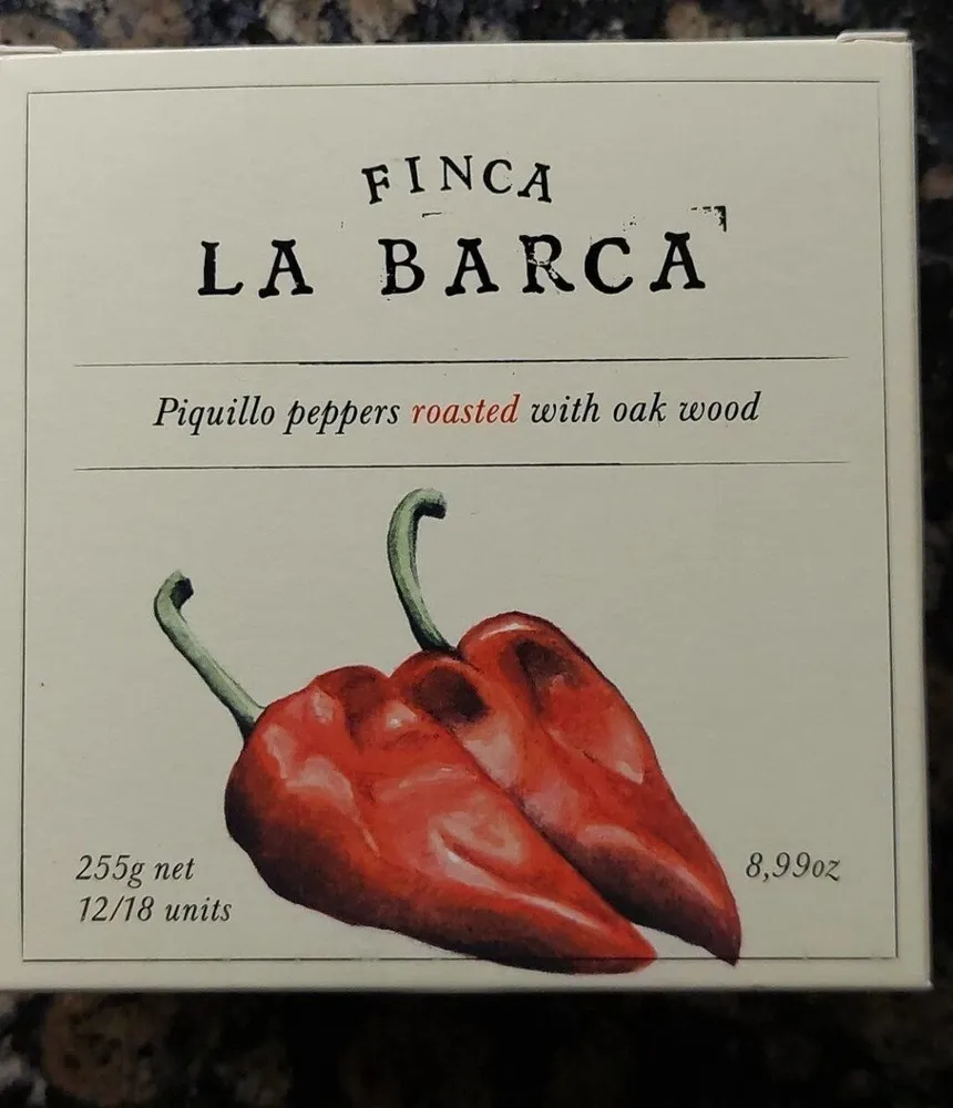 Poquillo peppers roasted with oak wood