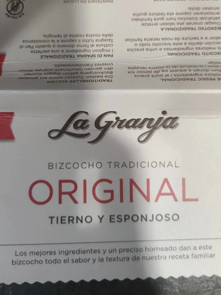 Bizcocho tradicional con chips de chocolate