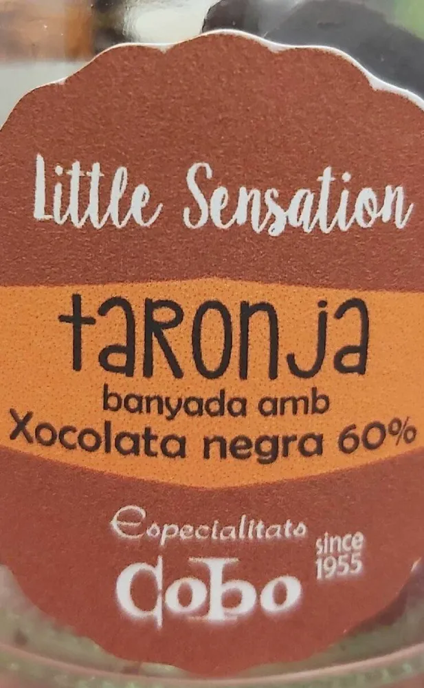 Taronja banyada amb xocolata negra 60%
