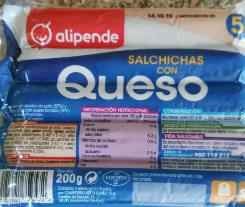 Salchichas con queso