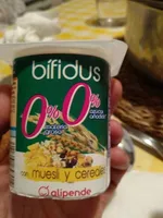 Yoghurt bifidus con muesli y cereales