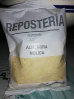 Almendra molida