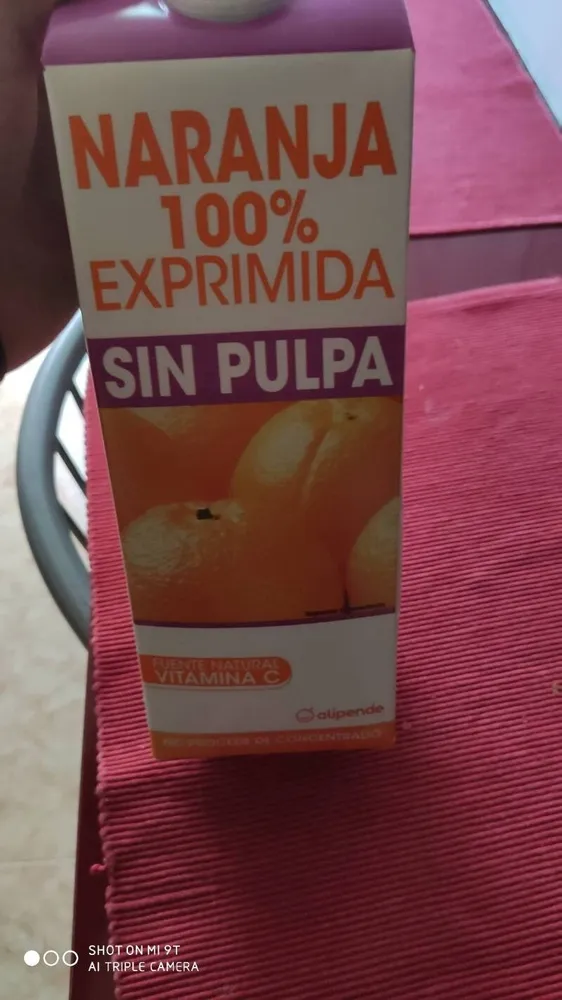 Zumo de naranja 100% exprimido, sin pulpa