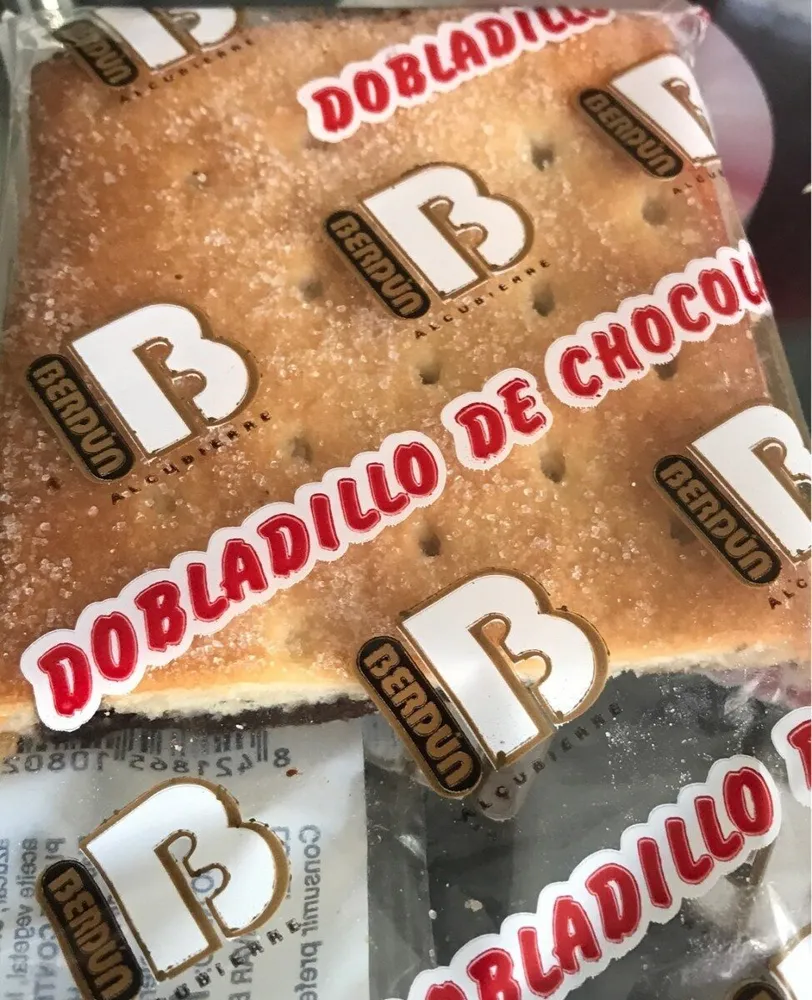 Dobladillo de chocolate