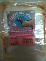 Queso de cabra semicurado untado con pimentón