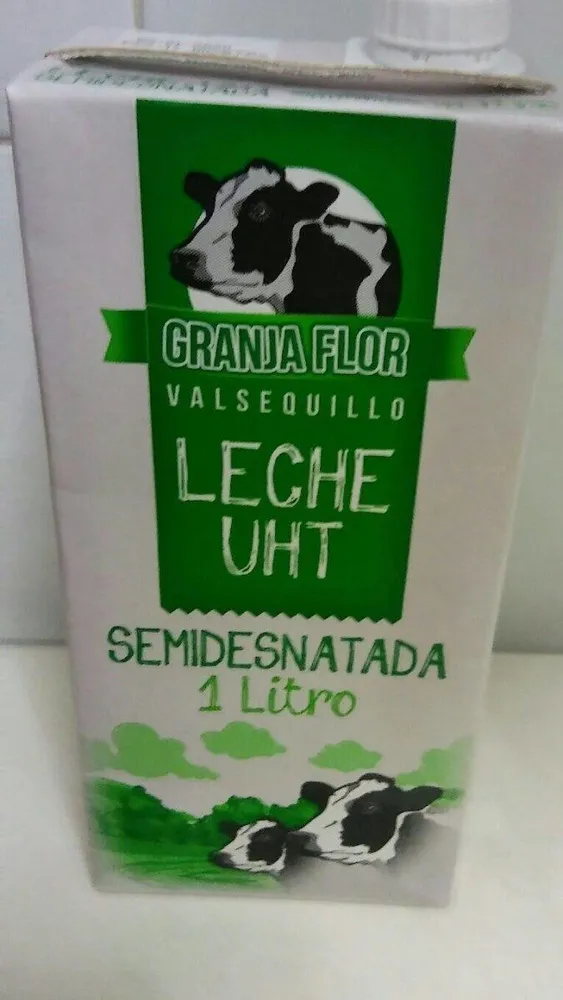 Leche UHT semidesnatada