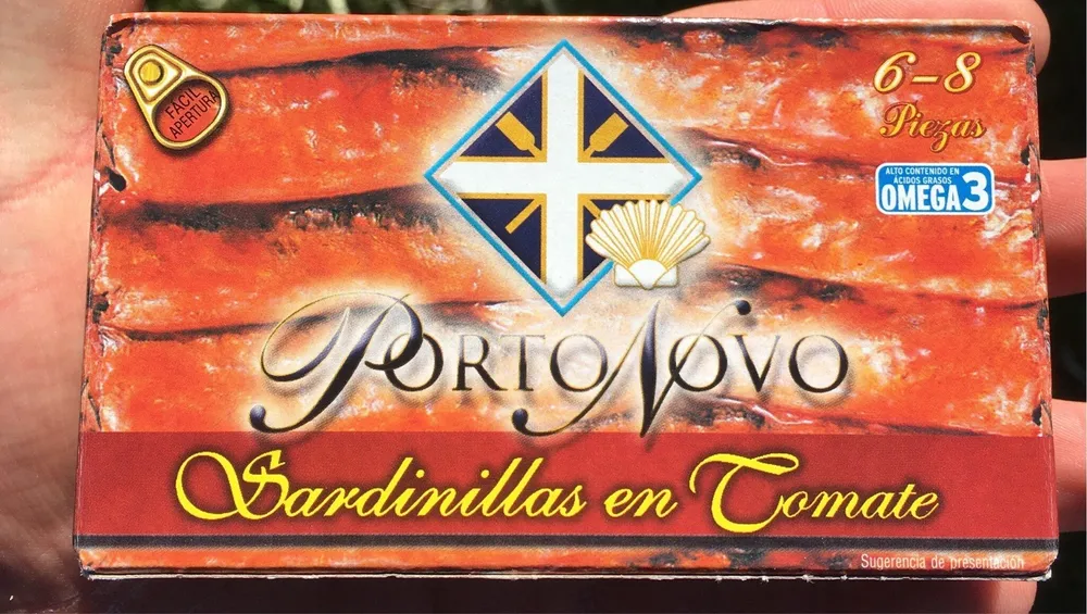 Sardinillas en tomate