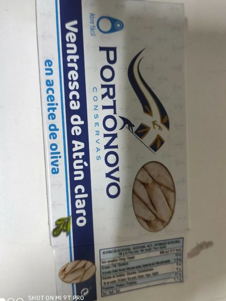 Ventresca de atún claro