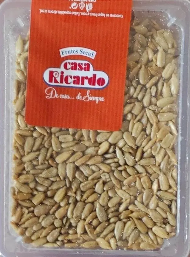 Pipas mondadas fritas con sal