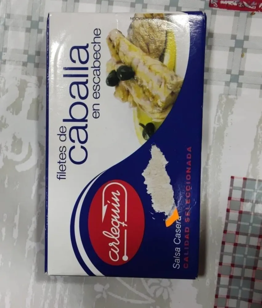Caballa en escabeche